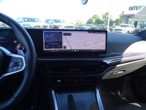 Used 2025 BMW M440i w/ Premium Package image 26