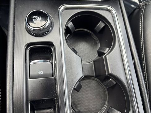 Used 2025 Lincoln Corsair Reserve w/ Equipment Group 202A AWD/4WD image 35