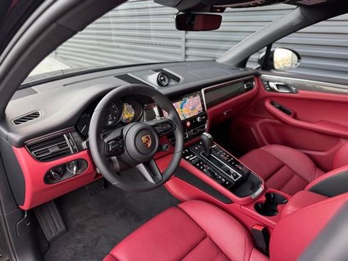 New 2026 Porsche Macan GTS AWD/4WD image 4