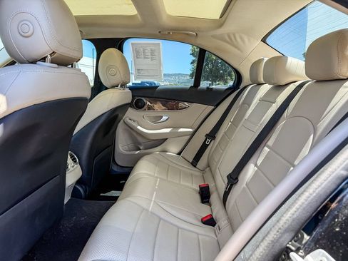 Used 2016 Mercedes-Benz C 300 4MATIC Sedan image 18