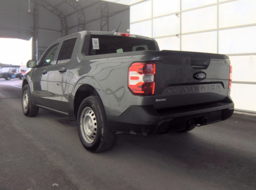 Used 2025 Ford Maverick XL w/ 4K Tow Package AWD/4WD image 3