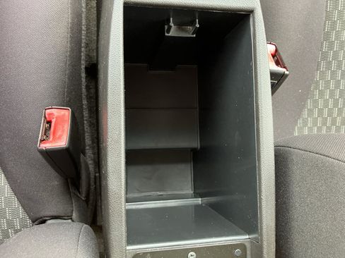 Used 2012 Chevrolet Colorado LT RWD image 25