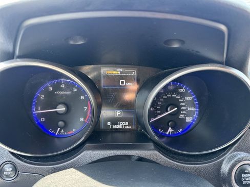 Used 2017 Subaru Outback 3.6R Touring w/ Popular Package #5A AWD/4WD image 18