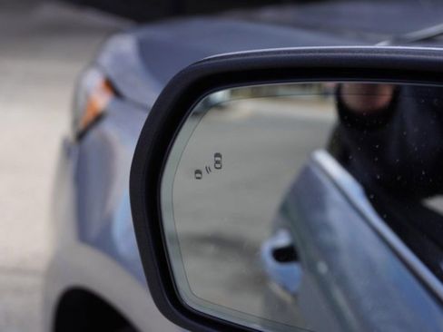 Used 2022 Ford Edge Titanium w/ Equipment Group 301A image 23