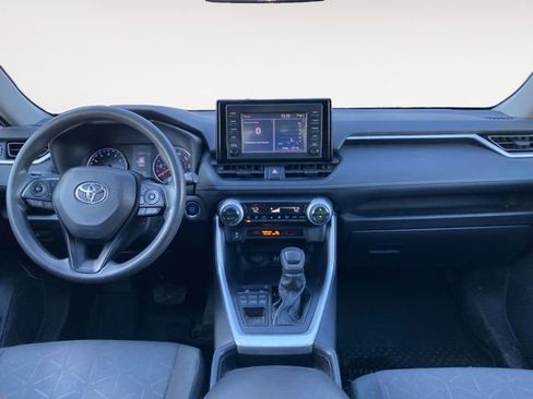 Used 2019 Toyota RAV4 XLE image 10