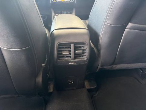 Used 2022 Ford Escape SEL FWD image 23