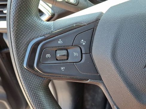 Used 2023 Chevrolet TrailBlazer LT w/ Convenience Package AWD/4WD image 20