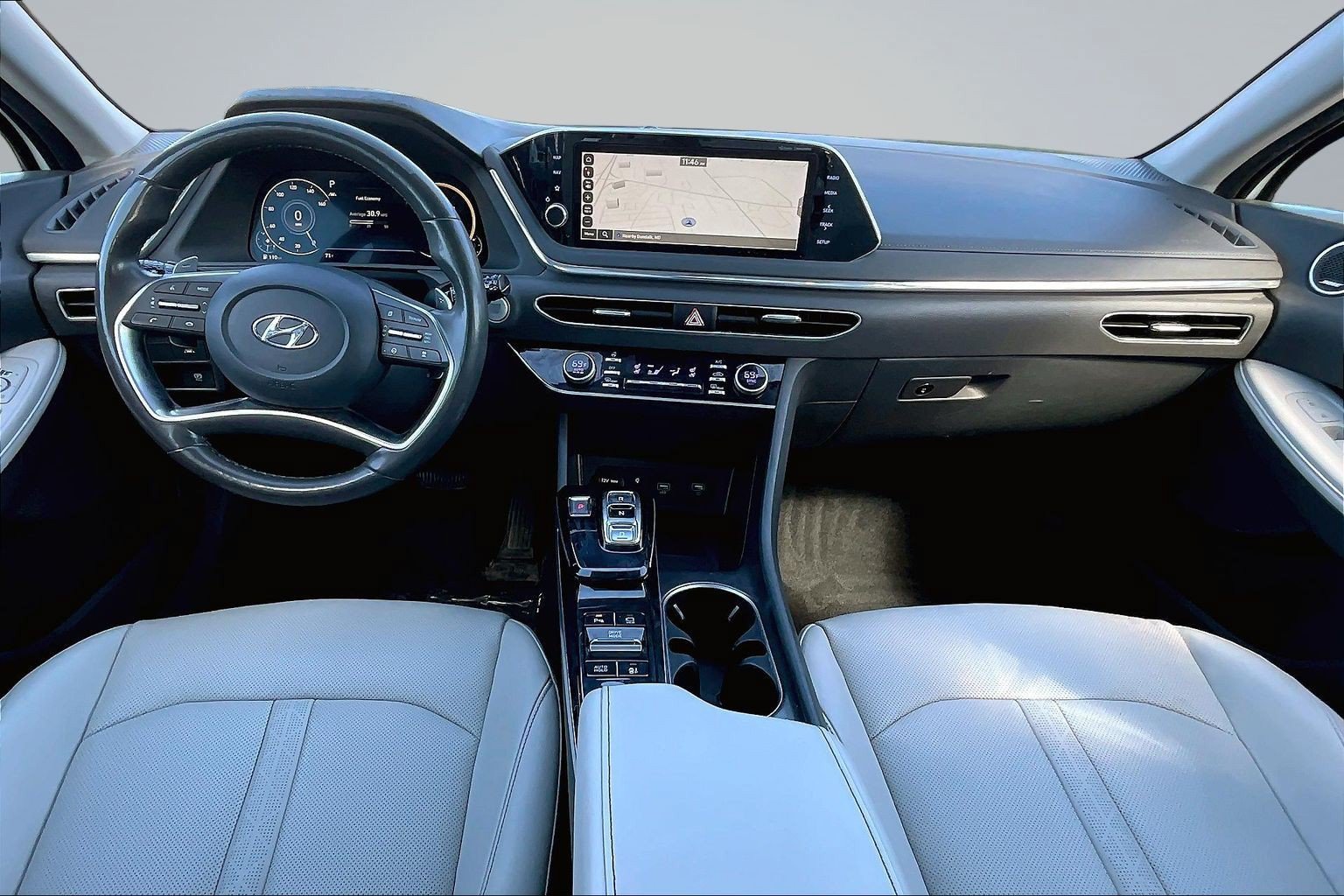 Used 2022 Hyundai Sonata Limited FWD image 4
