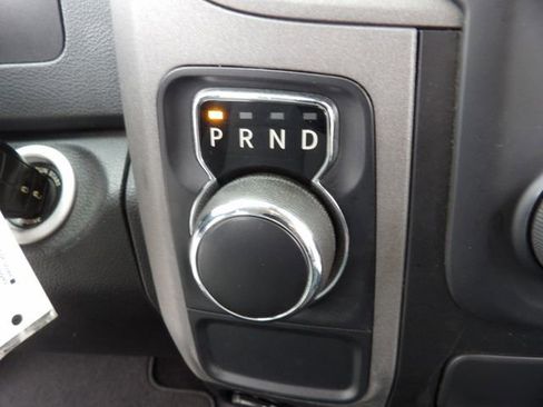 Used 2017 RAM 1500 Express image 41