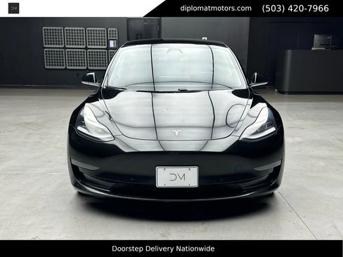Used 2019 Tesla Model 3 Long Range image 10