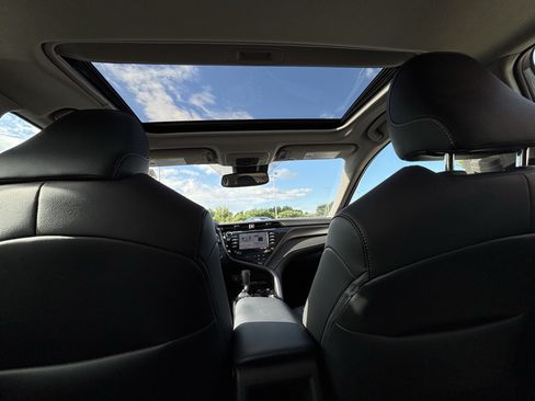 Used 2019 Toyota Camry SE w/ Audio Package FWD image 35