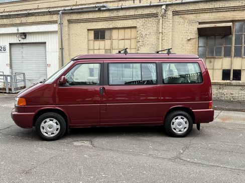 Used 1999 Volkswagen Eurovan MV FWD image 6