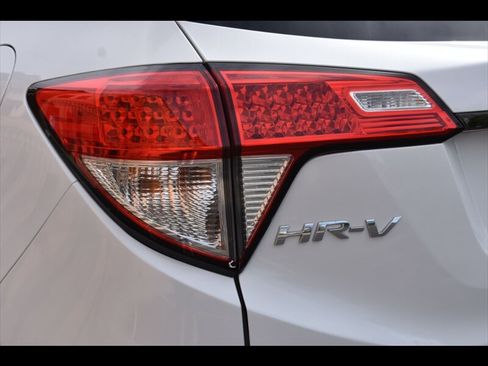 Used 2021 Honda HR-V Sport image 49