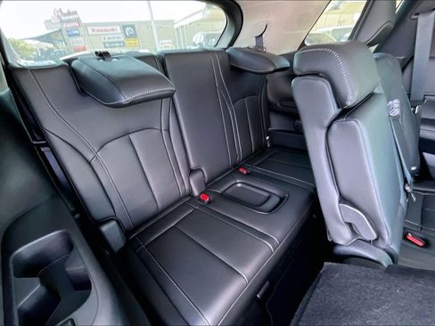 Certified 2026 INFINITI QX60 Luxe w/ Family Package FWD image 40