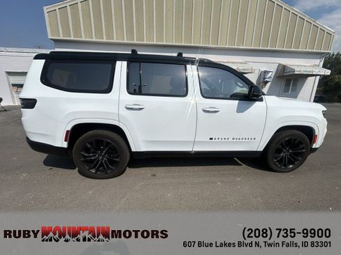 Used 2024 Jeep Grand Wagoneer Series II Obsidian w/ Quick Order Packagew 28T AWD/4WD image 29