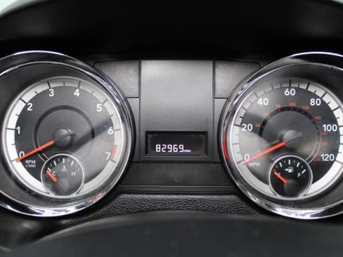 Used 2014 Dodge Grand Caravan American Value Package image 12