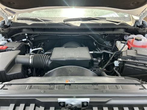 New 2026 GMC Sierra 3500 SLE w/ SLE Convenience Package RWD image 27