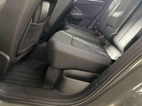 Used 2025 Audi Q3 2.0T Premium image 29