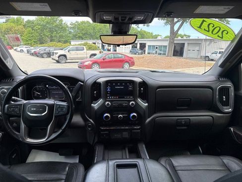 Used 2021 GMC Sierra 1500 Denali w/ Denali Ultimate Package AWD/4WD image 39