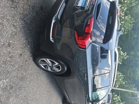 Used 2018 GMC Terrain SLT w/ Preferred Package FWD image 6