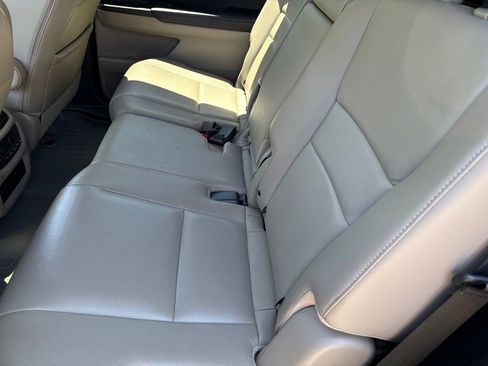 Used 2016 Honda Pilot EX-L image 9
