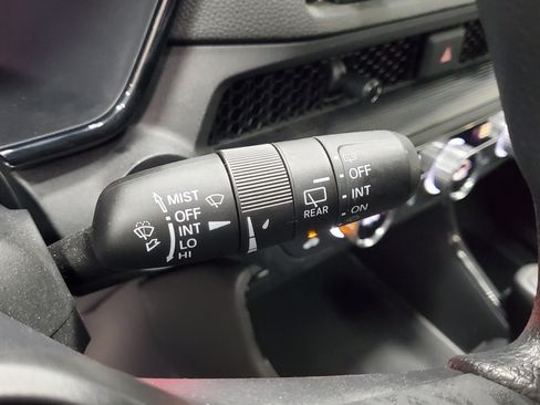 Used 2023 Honda CR-V EX image 28