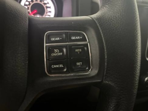 Used 2017 RAM 1500 Express AWD/4WD image 20