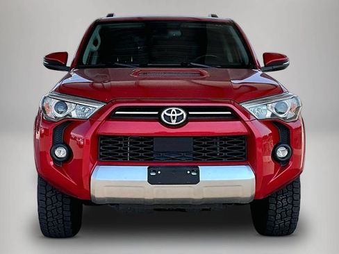 Used 2023 Toyota 4Runner TRD Off-Road Premium AWD/4WD image 2
