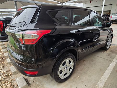 Used 2018 Ford Escape S FWD image 8