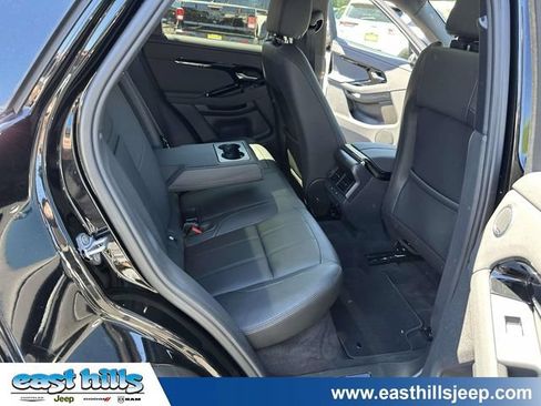 Used 2024 Land Rover Range Rover Evoque Dynamic SE AWD/4WD image 21