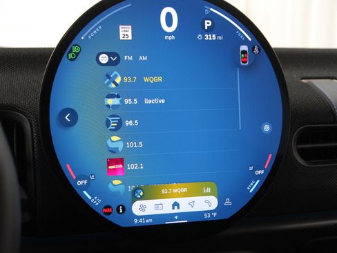 Certified 2025 MINI Cooper S image 10