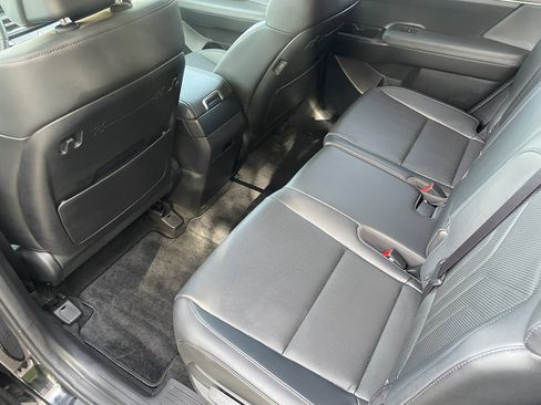 New 2025 Hyundai Santa Fe SEL image 15