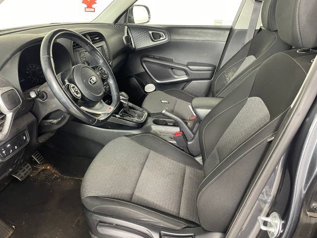 Used 2020 Kia Soul GT-Line w/ GT 2.0L Power Sunroof Package FWD image 2