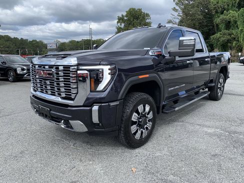 Used 2024 GMC Sierra 2500 Denali image 11