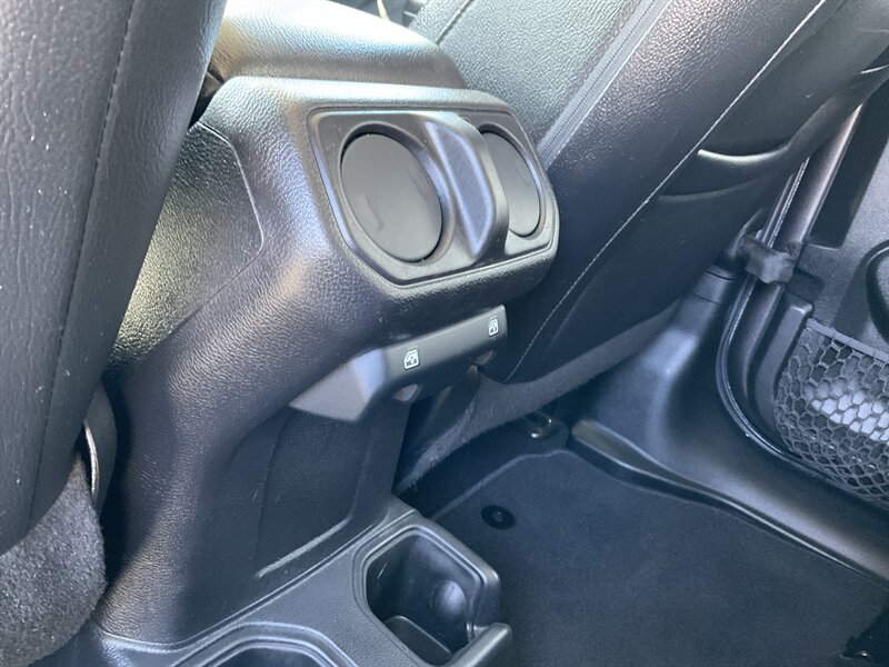 Used 2020 Jeep Wrangler Unlimited Sport S AWD/4WD image 26