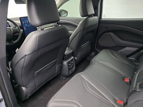 Used 2024 Ford Mustang Mach-E Premium image 16