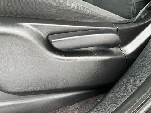 Used 2016 Jeep Grand Cherokee Laredo AWD/4WD image 16