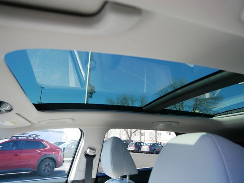 Used 2025 Hyundai Tucson Limited image 32