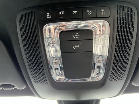 Used 2023 Mercedes-Benz GLA 250 4MATIC image 28