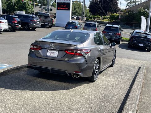 Certified 2023 Toyota Camry SE AWD/4WD image 6