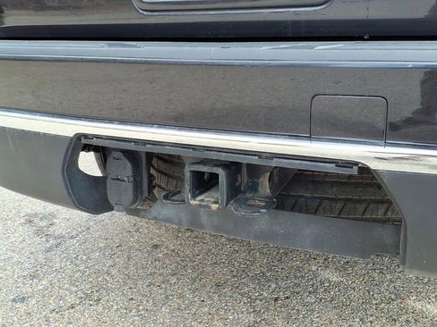 Used 2024 Chevrolet Tahoe LT AWD/4WD image 11