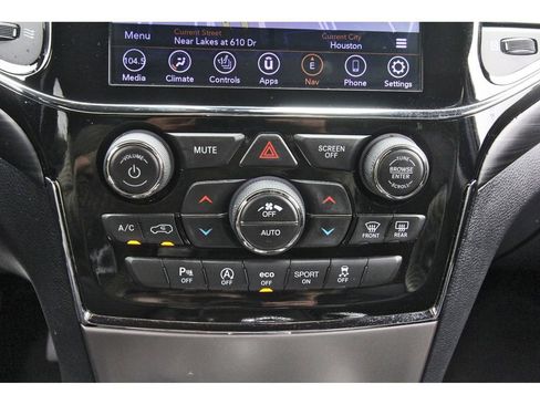 Used 2020 Jeep Grand Cherokee Altitude RWD image 27