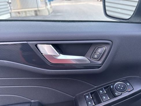 New 2025 Ford Escape ST-Line w/ Equipment Group 301A image 12