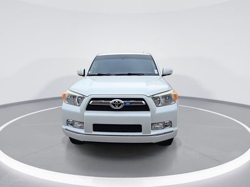 Used 2012 Toyota 4Runner SR5 w/ Convenience Pkg image 3