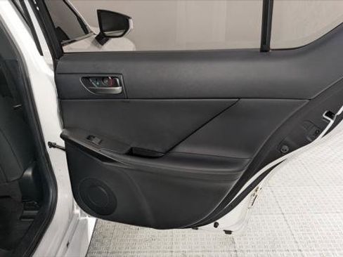 Used 2022 Lexus IS 350 F Sport image 19