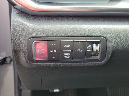 New 2026 GMC Terrain Elevation AWD/4WD image 23