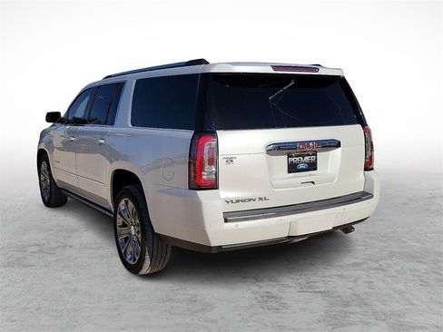 Used 2017 GMC Yukon XL Denali w/ Open Road Package image 8
