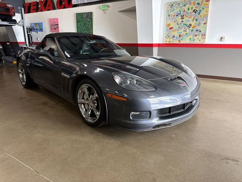 Used 2010 Chevrolet Corvette Grand Sport w/ Preferred Equipment Group image 19