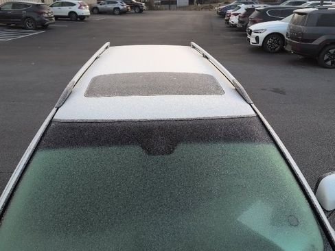 Used 2007 Volvo XC70 image 2