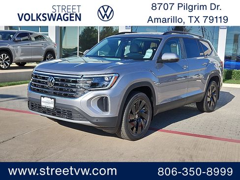 New 2026 Volkswagen Atlas SE image 1